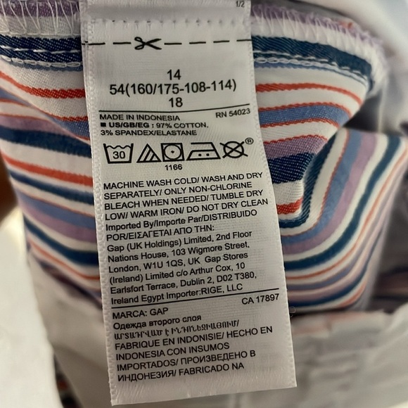 GAP size 14 multiple color stripes high waisted 4.5” shorts - Picture 8 of 8